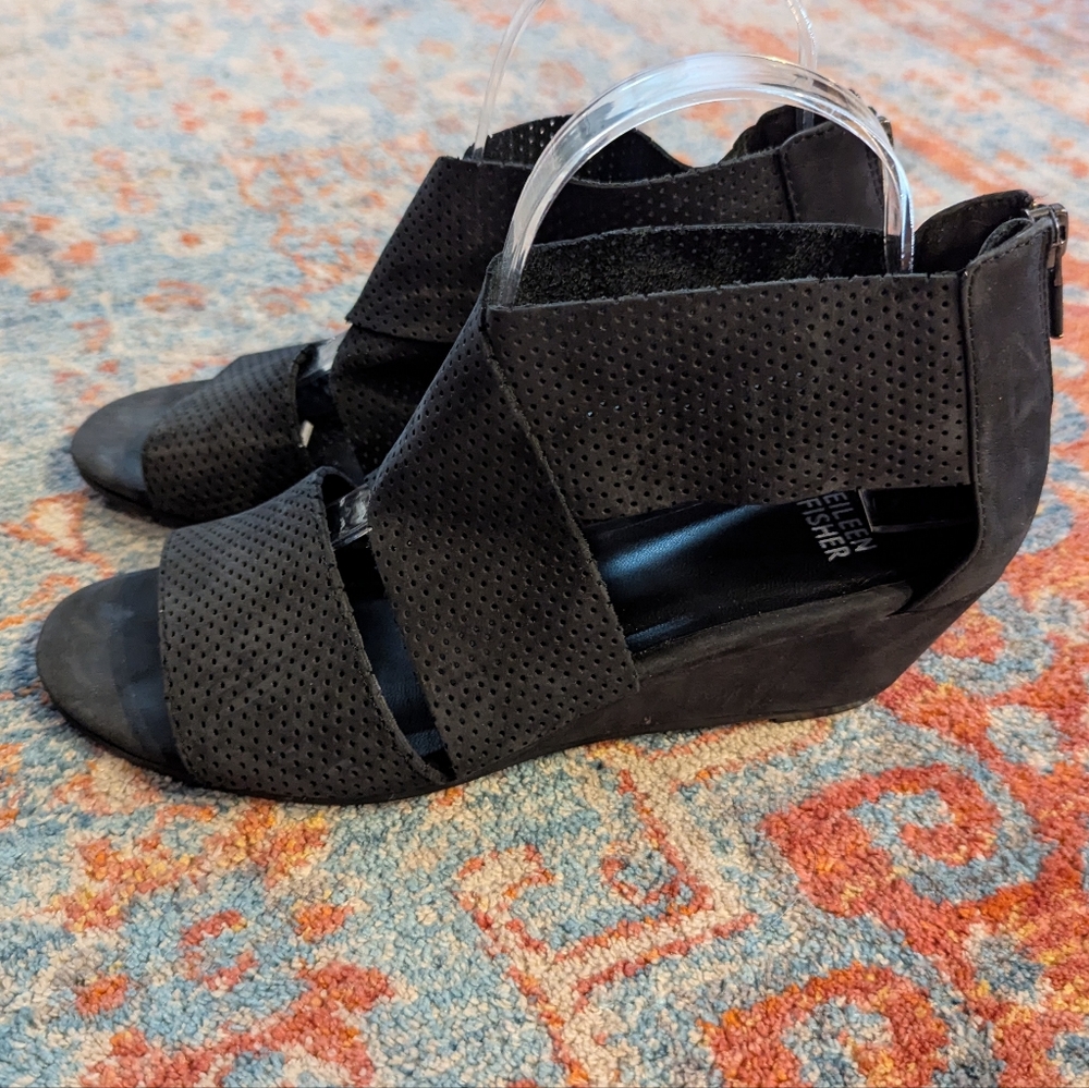 Eileen Fisher Women's 8 Leather Wedge Sandals Black Perforated Shoe Zip Back